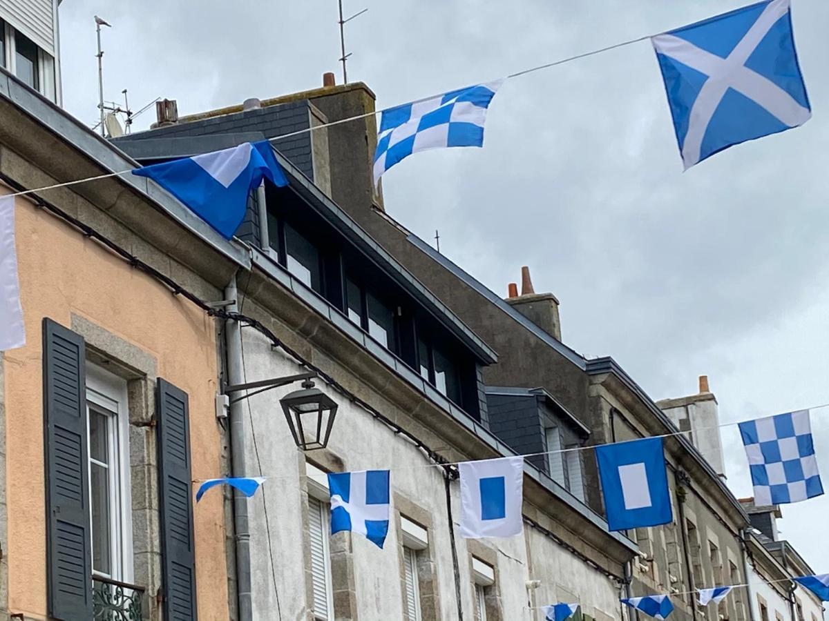 Apartment 3 Centre Et 100m De La Concarneau